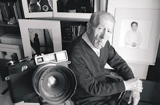 Juan Vacas, Fotograf, in seinem Atelier