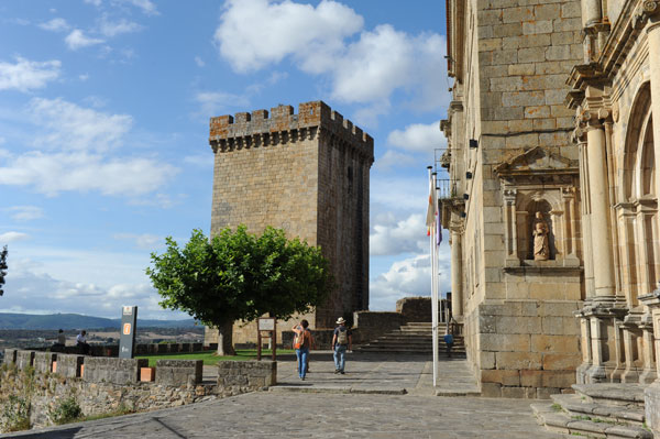 Parador-Palast mit Turm: Monforte de Lemos