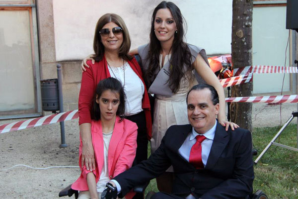 Journalist Lagar mit Familie
