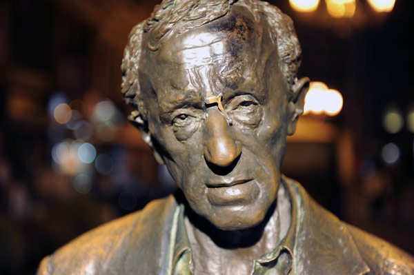 Woody Allen-Statue in Oviedo, Foto: Tobias Büscher Woody Allen-Statue
