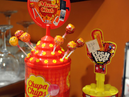 S&uuml;&szlig;warenladen in Spanien