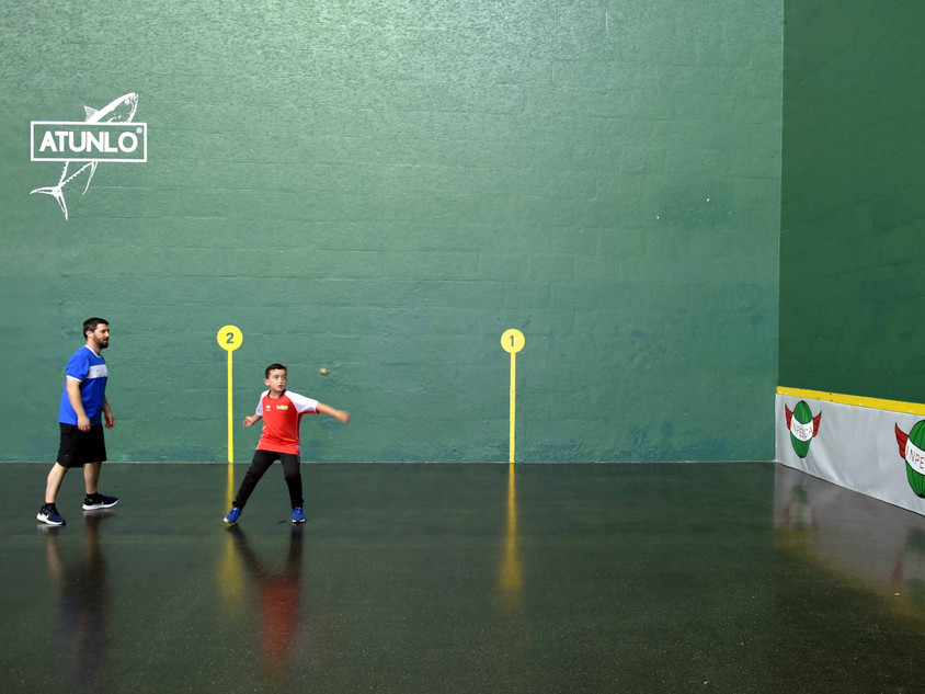 Pelota-Training in Bermeo, tb