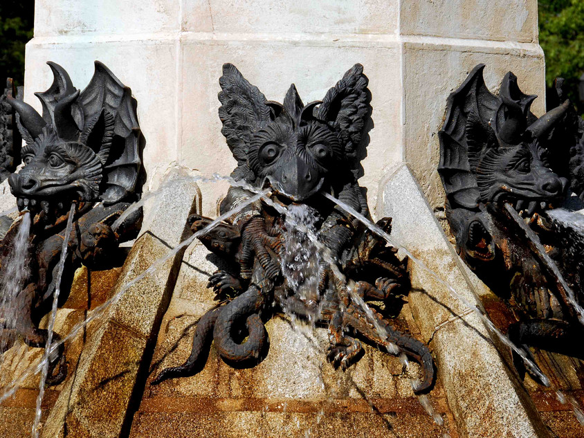 Sockel der Statue in Madrid