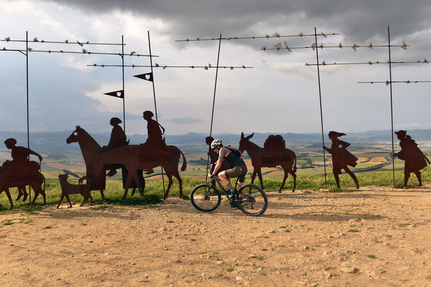 Pilgersymbol am Jakobsweg Pilgern in Navarra