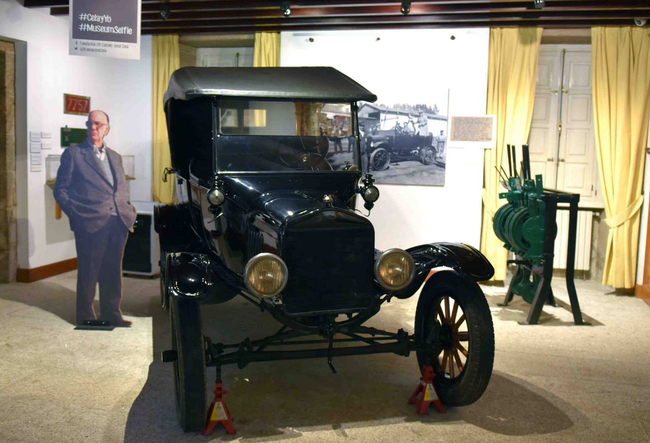 Ford T Ford T in der Fundación Camilo José Cela