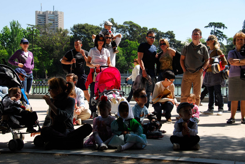 Kinder freuen sich auf Spanien