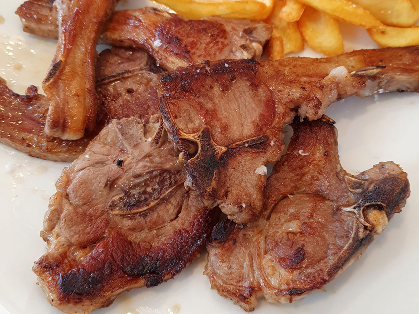 Lammfleisch mit Pommes Rezept Lammfleisch aus Spanien