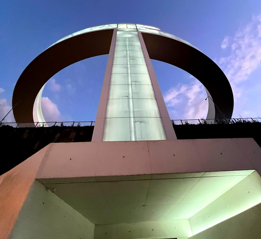 HALO in Vigo Stadtaufzug in Galicien