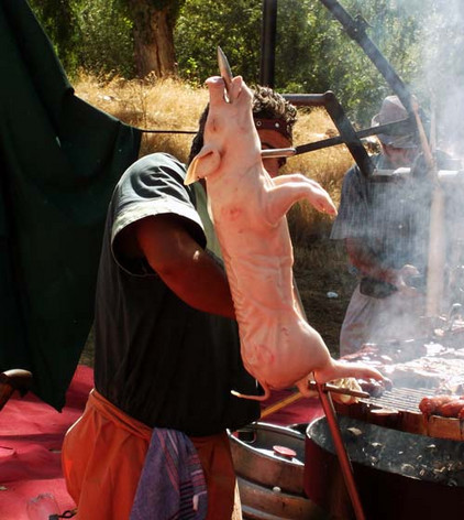 Spanferkel aus Spanien am Rost