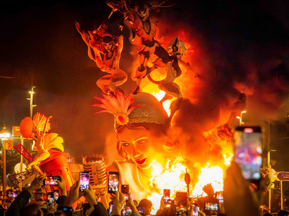 Fallas in D&egrave;nia