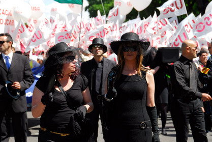 Demo in Madrid Schicke Demonstranten in Madrid