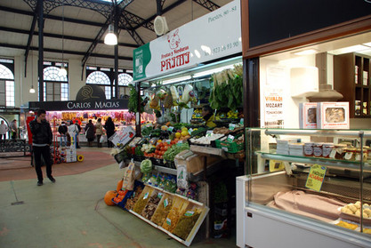 Mangold auf dem Markt in Salamanca