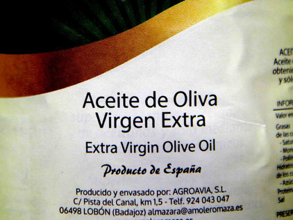 Spanisches Olivenöl Virgen Extra, Foto Büscher Spanisches Olivenöl aceite de olivas