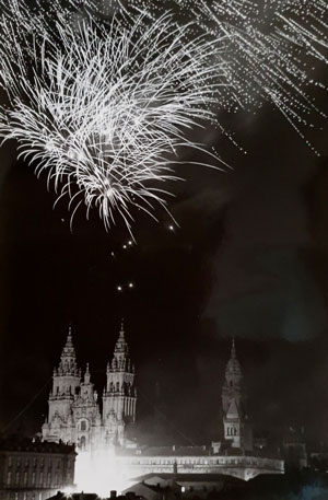 1993 erstrahlt die Kathedrale im Feuerwerk